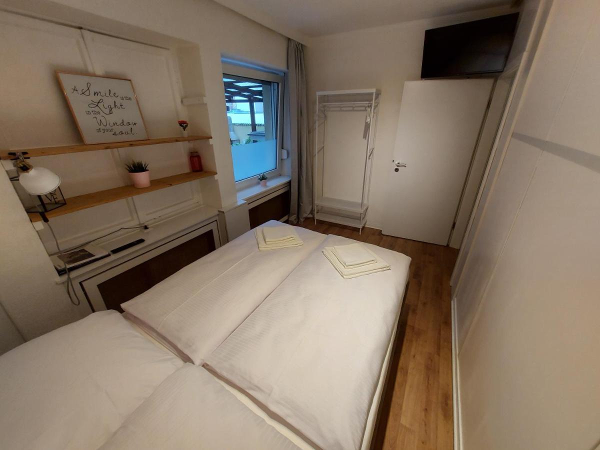Overnight Apartment Кельн Екстер'єр фото